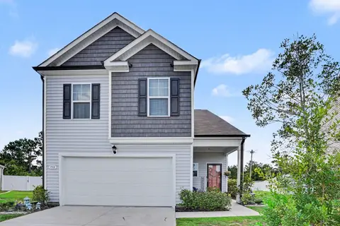 758 Woodland Farms Circle, Aynor, SC