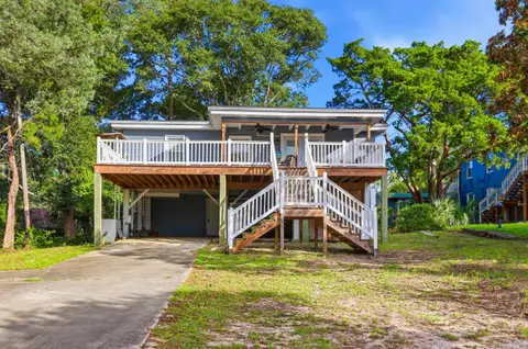4506 Eyerly St., North Myrtle Beach, SC