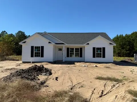 1276 Blue Moon Dr., Loris, SC