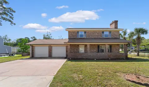 2500 Magnolia Dr., North Myrtle Beach, SC