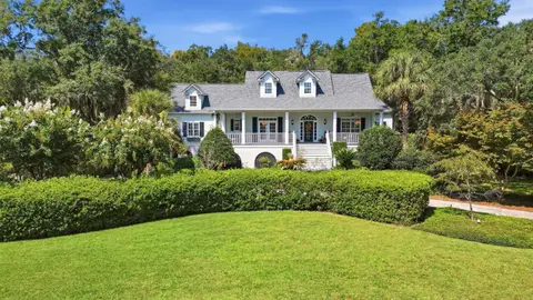 49 Red Squirrel Ln., Pawleys Island, SC