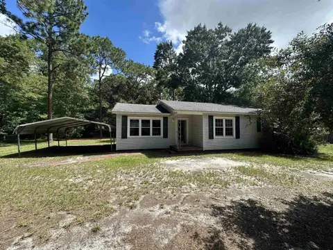 908 Lakeside Dr., Georgetown, SC
