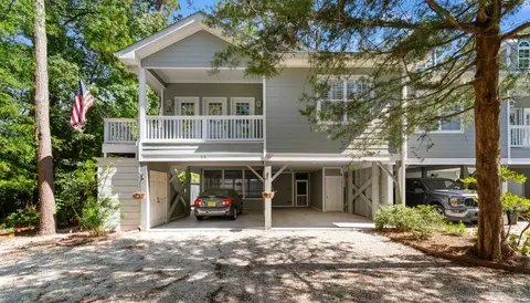 40 Wallys Way, Pawleys Island, SC