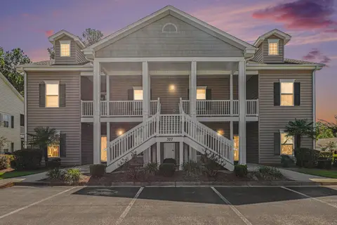 327 Black Oak Ln., Murrells Inlet, SC