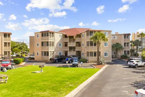 609 Hillside Dr., North Myrtle Beach, SC