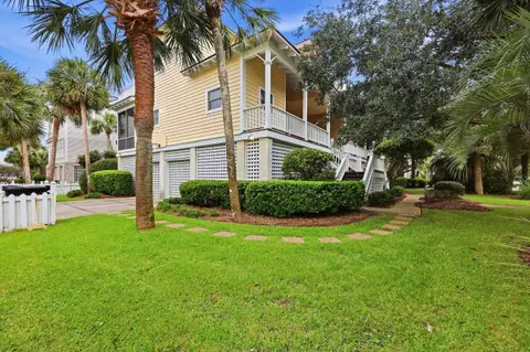 13 Beachwalker Ct., Georgetown, SC