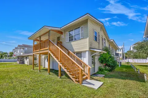 212 Dogwood Dr. N, Surfside Beach, SC