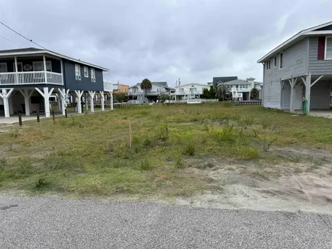 304 45th Ave. N, North Myrtle Beach, SC
