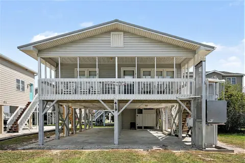 419 1st St., Sunset Beach, NC
