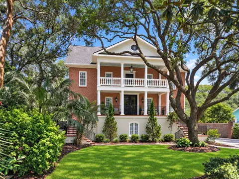 406 37th Ave. N, Myrtle Beach, SC