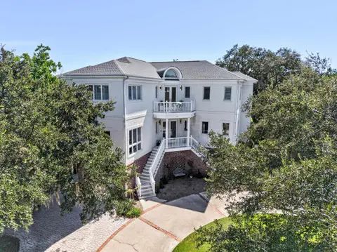 90 Swan Point Trail, Georgetown, SC