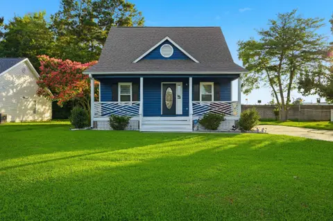 522 Lake Park Dr., Myrtle Beach, SC