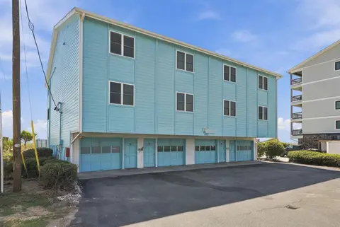 813 N Ocean Blvd., Surfside Beach, SC
