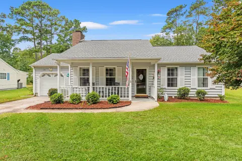 121 Purple Martin Dr., Murrells Inlet, SC
