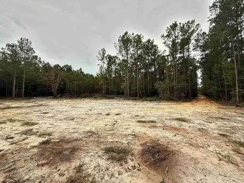 1682 Carriage Dr., Loris, SC