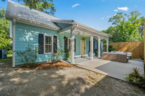 449 Sherman Dr., Pawleys Island, SC
