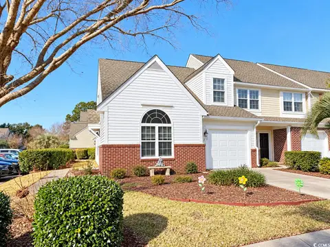 21 Pond View Dr., Pawleys Island, SC