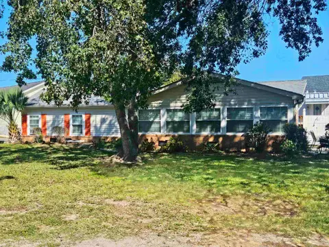 204 Flamingo Ct., Surfside Beach, SC