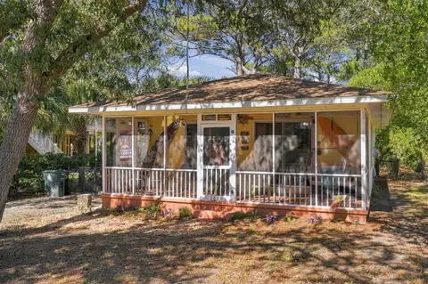1618 Hillside Dr. S, North Myrtle Beach, SC