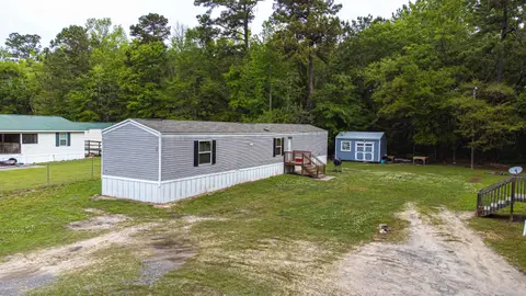 13 Locust St, Andrews, SC