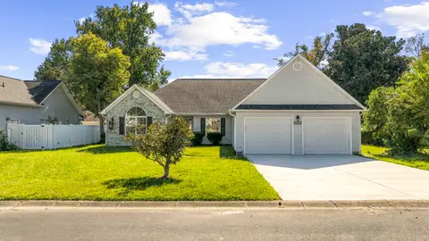3923 Lochview Dr., Myrtle Beach, SC