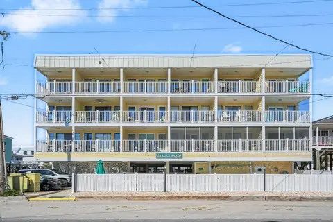 301 N Waccamaw Dr., Murrells Inlet, SC