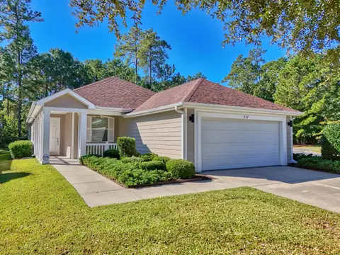 237 Castle Pines Ln., Murrells Inlet, SC