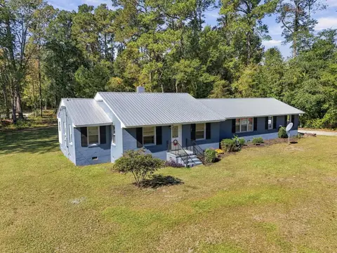 501 N Nichols St., Nichols, SC
