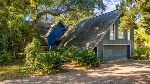 4900 Yaupon Circle, Myrtle Beach, SC