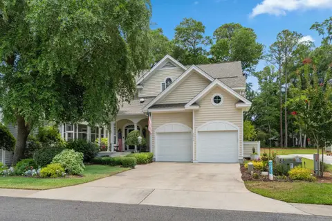 5017 Gilbert Ln., North Myrtle Beach, SC