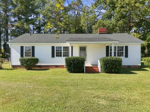 1450 Old Corner Rd., Marion, SC