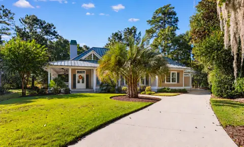 54 Gloucester Pl., Pawleys Island, SC